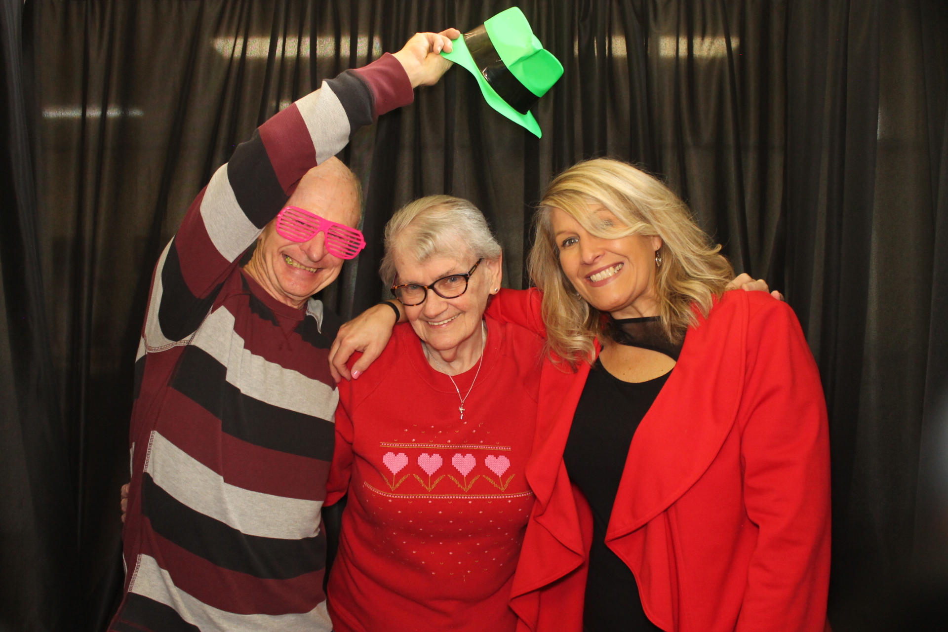 Central Connections Valentines Day | View more photos from the event at gallery.photoboothcincy.com/u/PhotoBoothCincy/Central-Connections-Valentines-Day